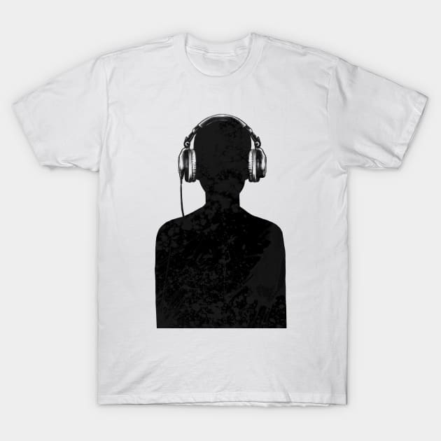 Black music+ T-Shirt by barmalisiRTB